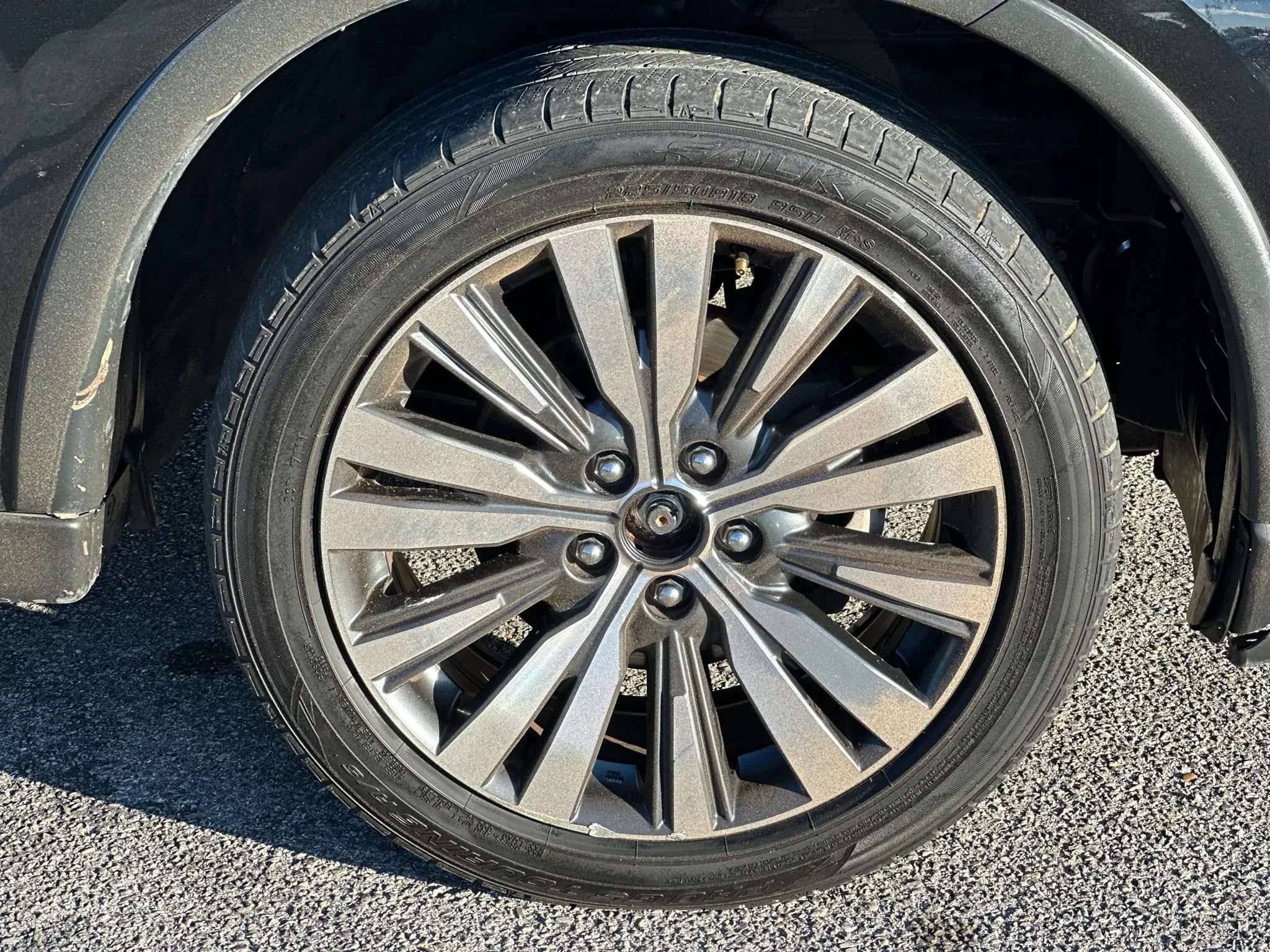 Used 2019 Mitsubishi Outlander SE image 28