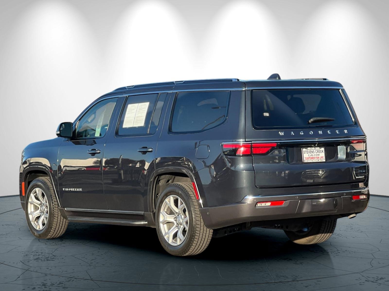 Used 2022 Jeep Wagoneer Series II w/ Convenience Group I image 6