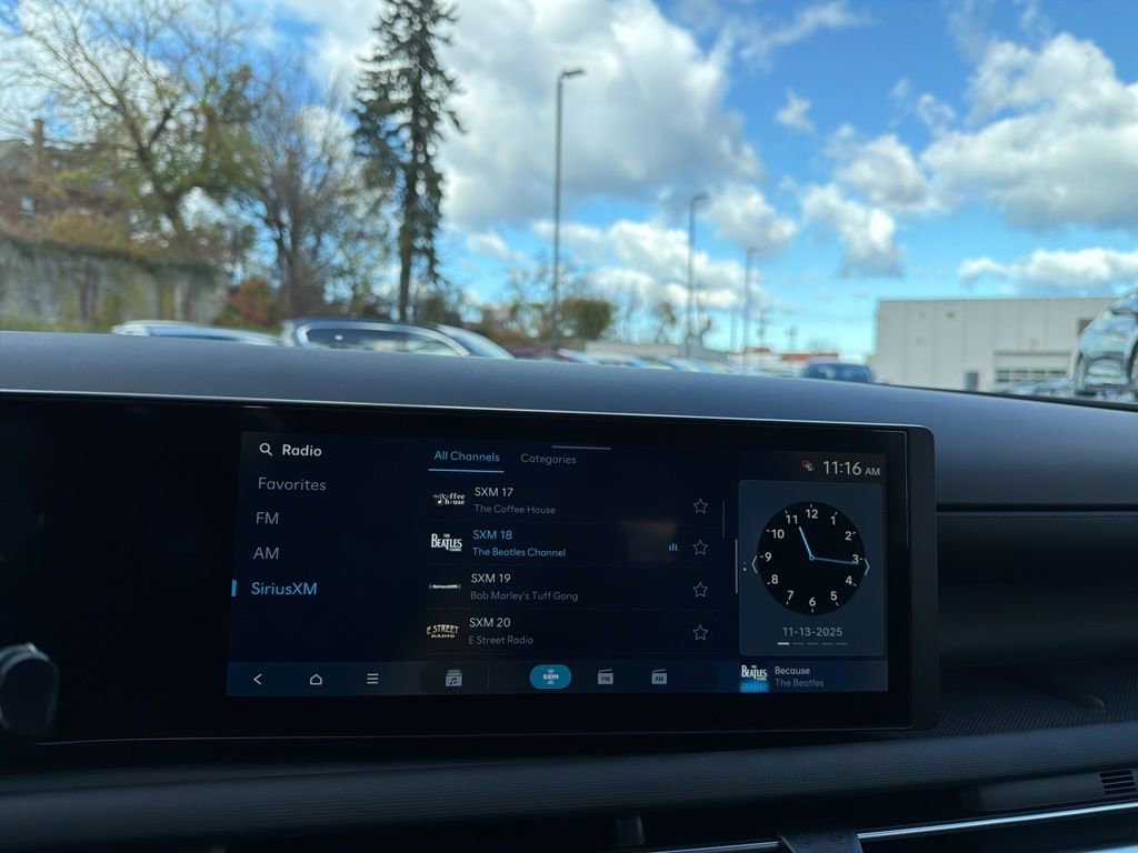 New 2026 Hyundai Tucson SE image 24