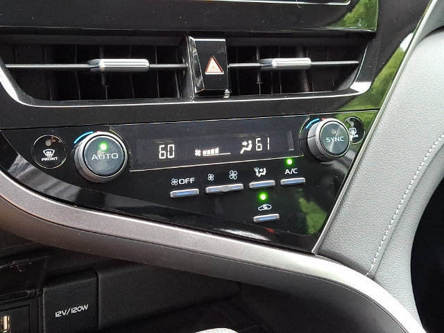 Used 2024 Toyota Camry LE FWD image 16