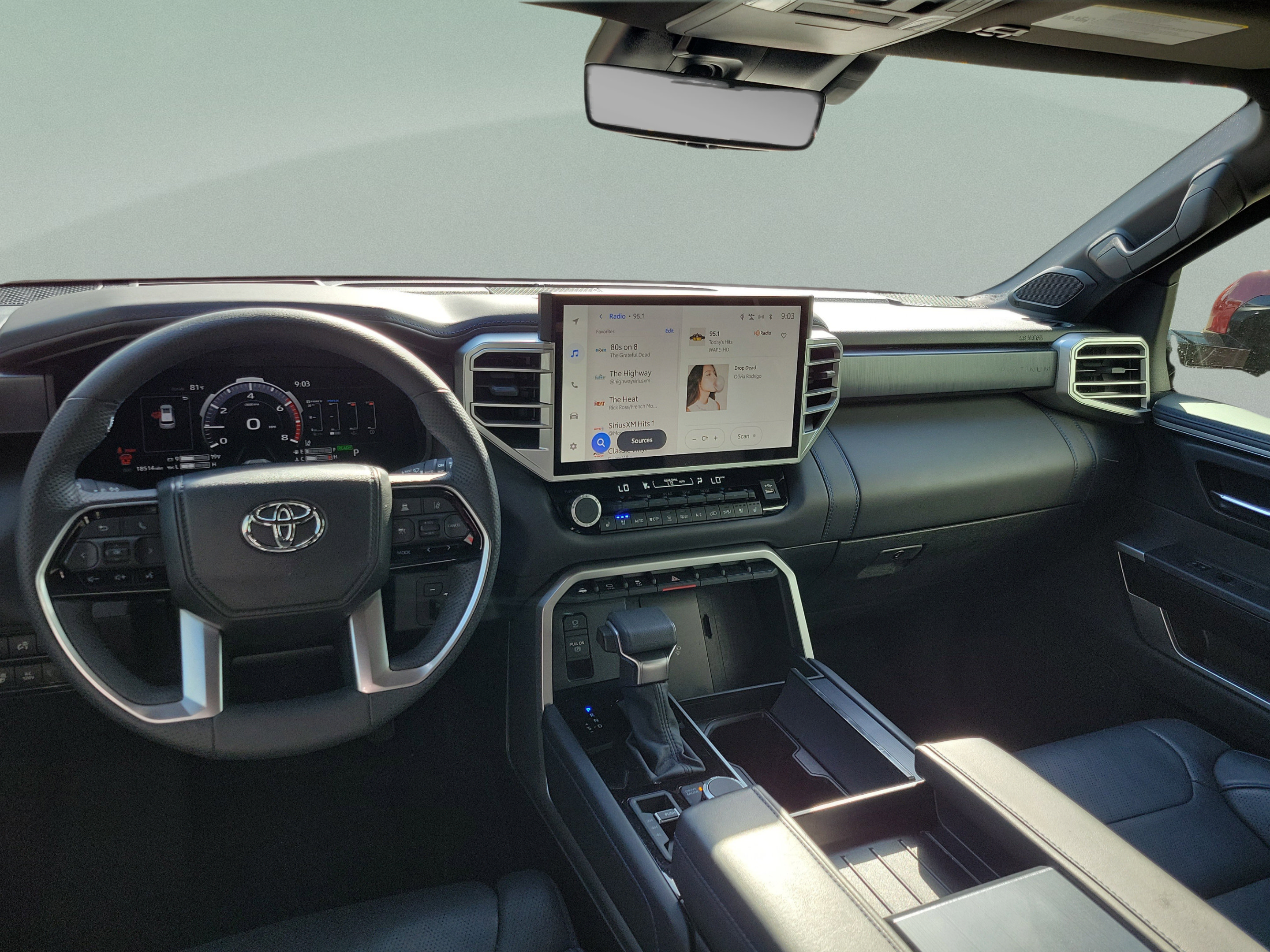 Certified 2025 Toyota Sequoia Platinum AWD/4WD image 10