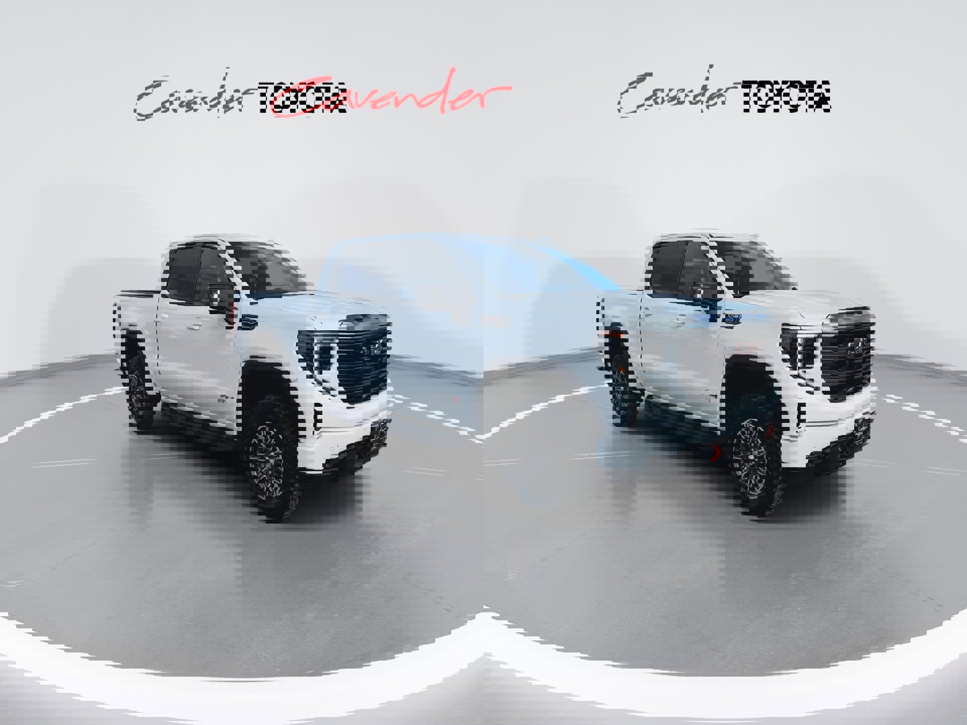 Used 2024 GMC Sierra 1500 AT4 w/ Technology Package image 2