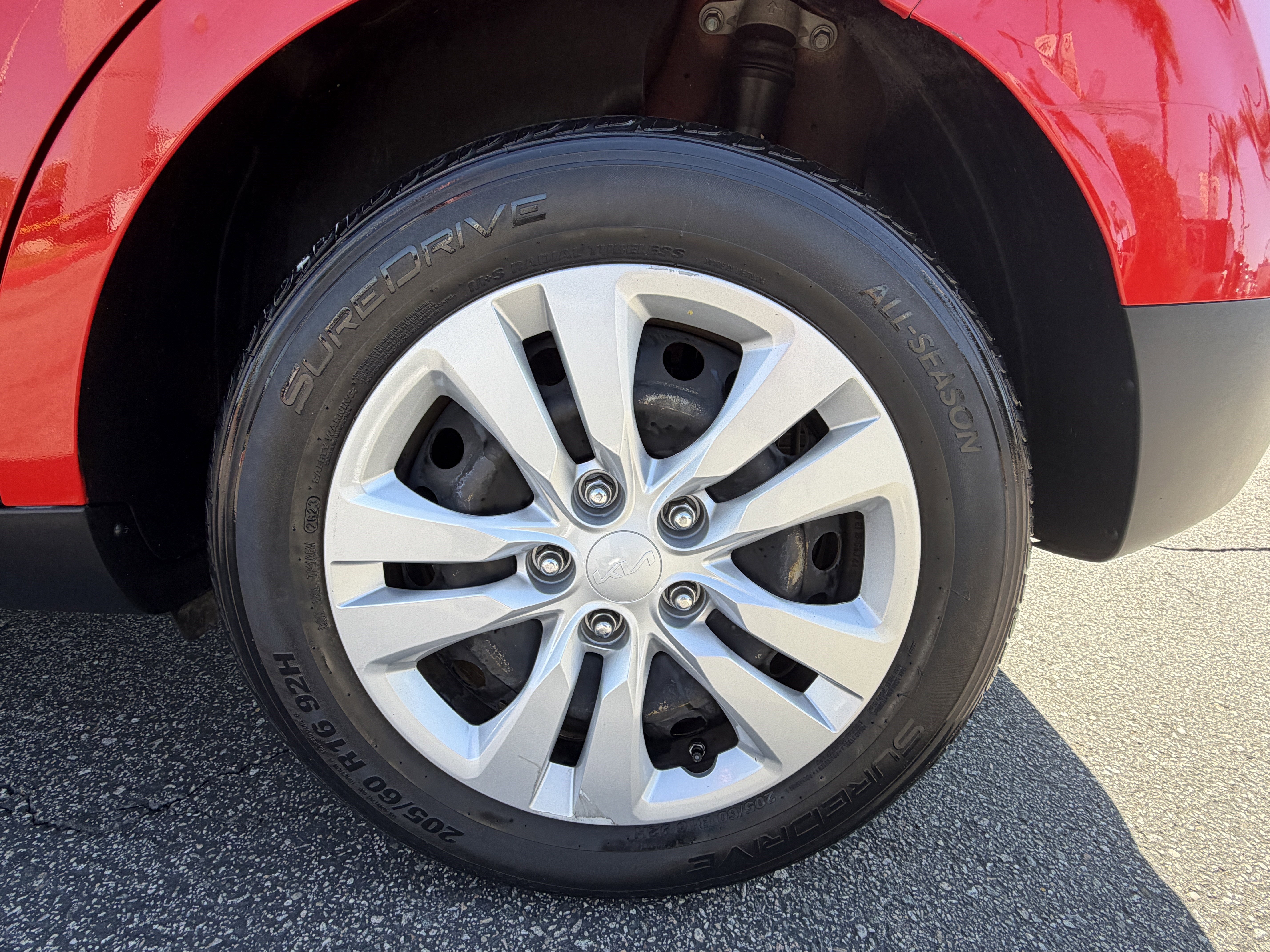 Used 2022 Kia Soul LX image 11