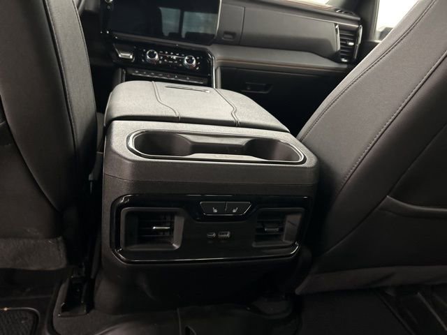 Used 2024 GMC Sierra 3500 AT4 w/ AT4 Premium Plus Package AWD/4WD image 27