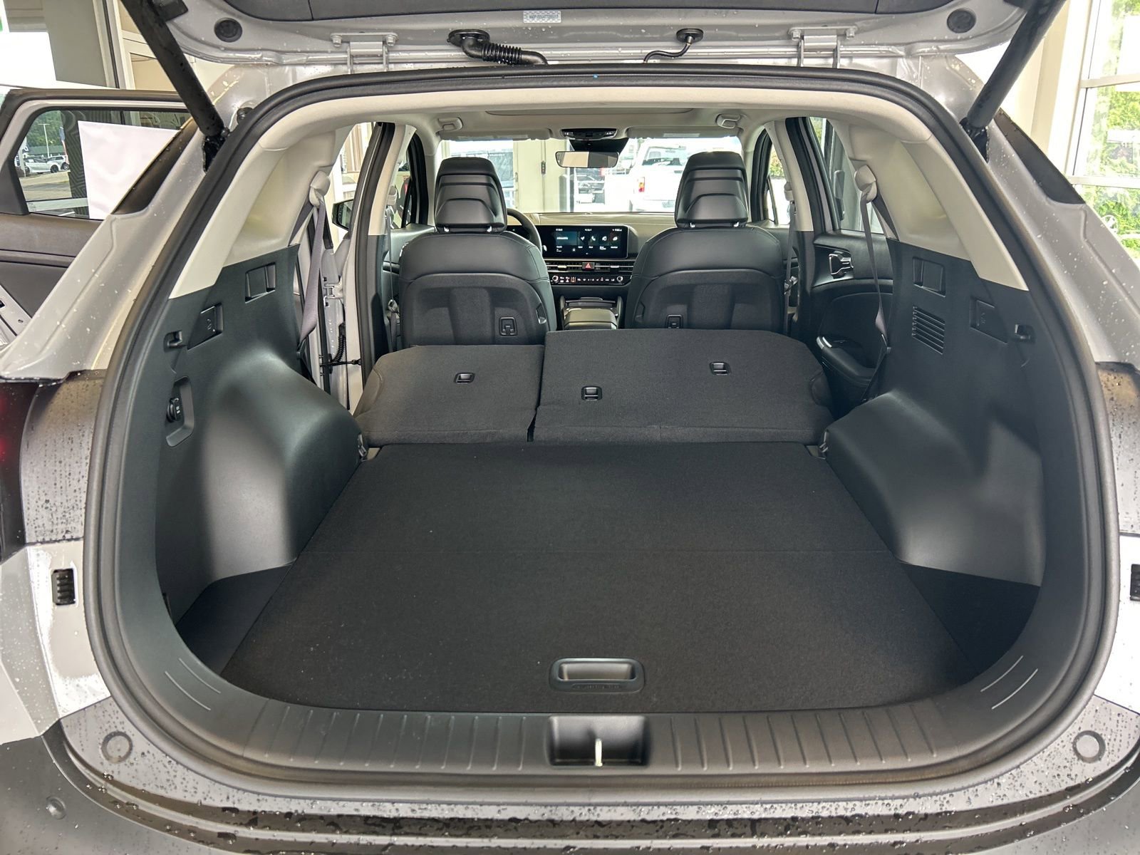 New 2026 Kia Sportage EX image 13