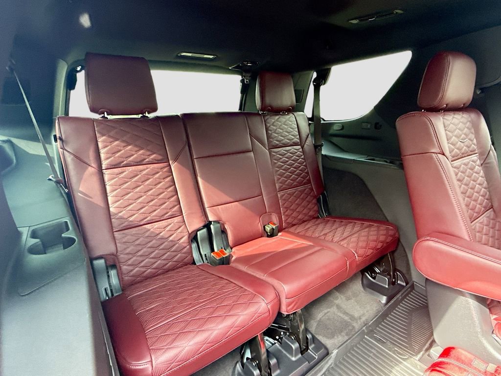 New 2025 Cadillac Escalade Premium Luxury w/ Touring Package image 30