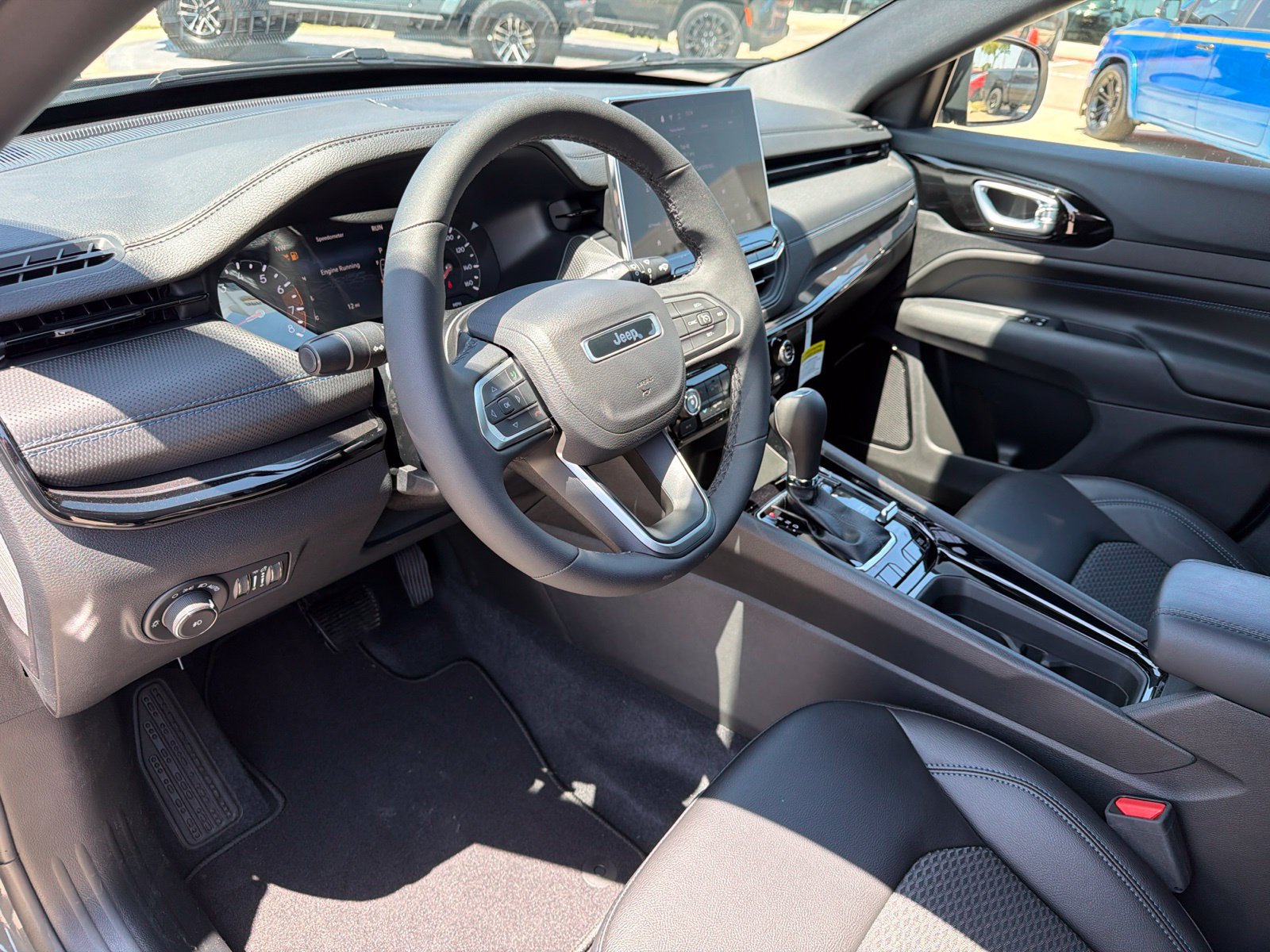 New 2026 Jeep Compass Latitude AWD/4WD image 10