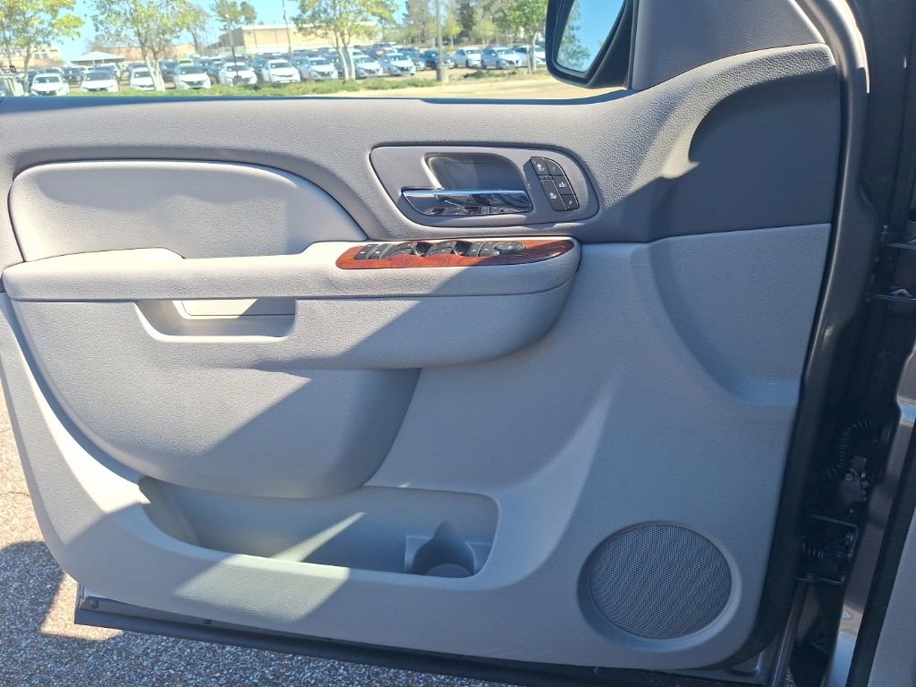 Used 2013 GMC Sierra 1500 SLT w/ Suspension Package, Off-Road image 32