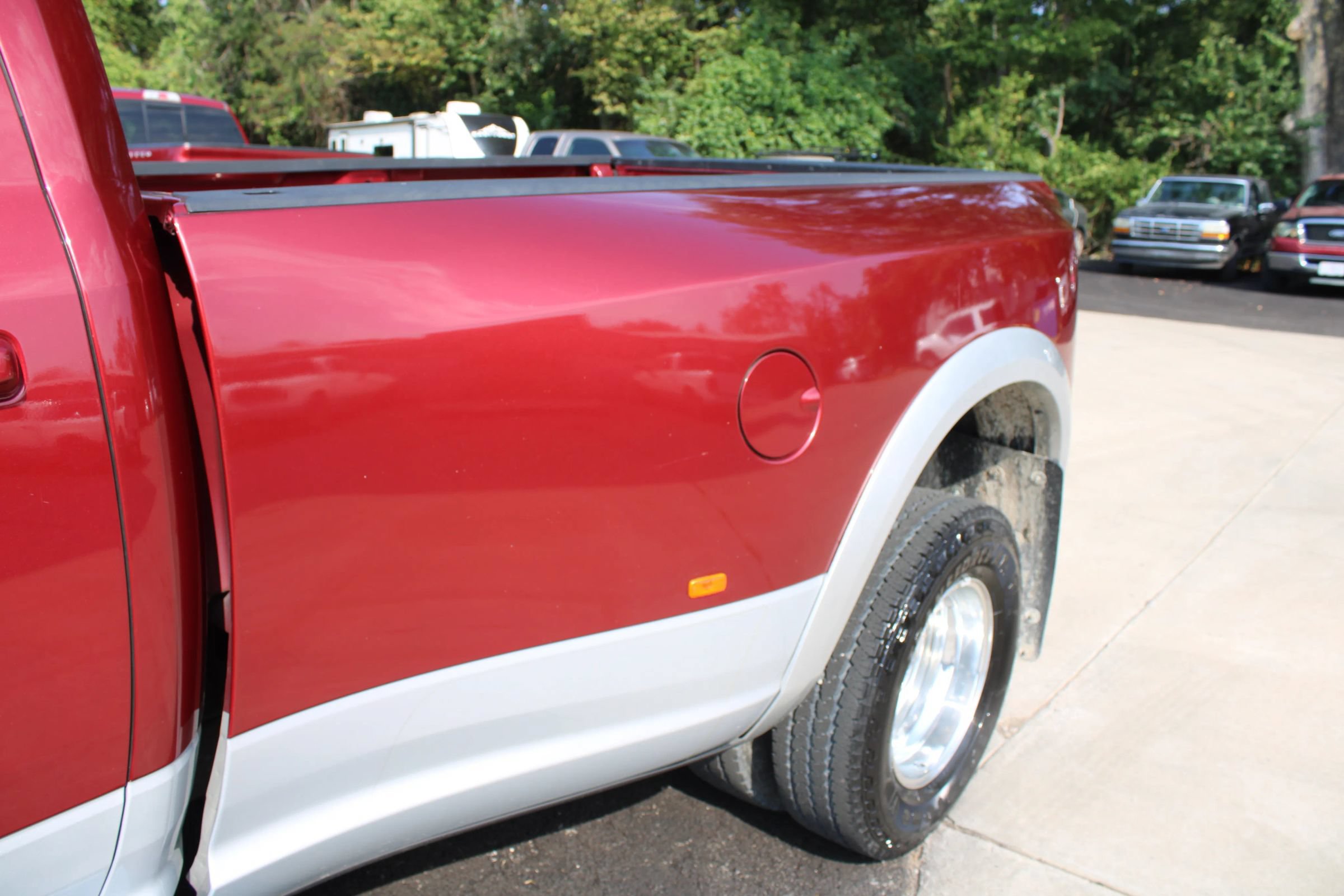 Used 2013 RAM 3500 Laramie RWD image 4