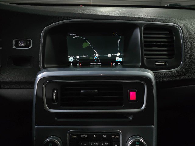 Used 2017 Volvo S60 T5 Inscription w/ Climate Package image 25