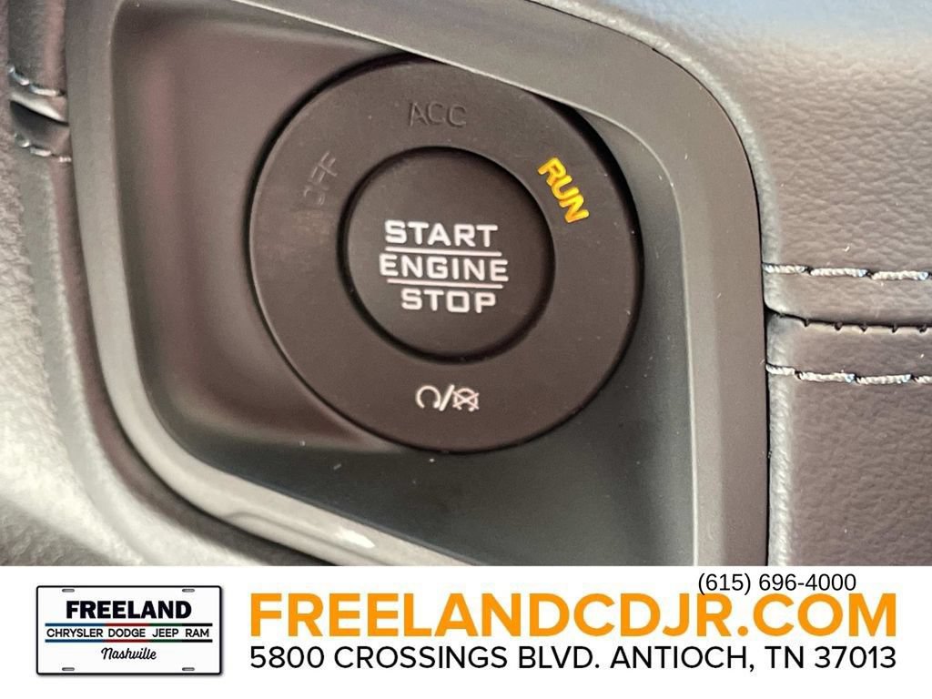 New 2025 Jeep Gladiator Rubicon w/ Convenience Group AWD/4WD image 22