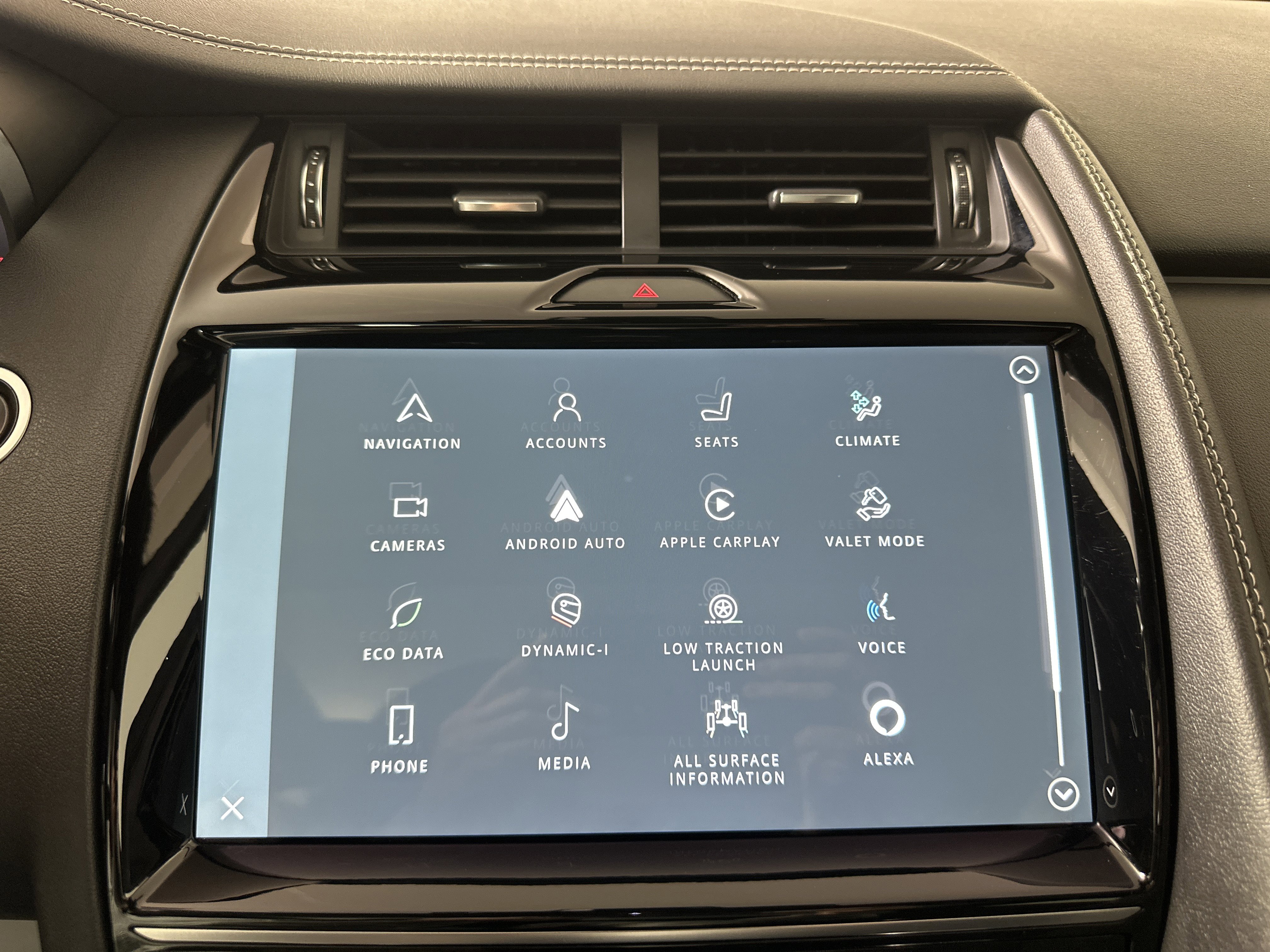 Used 2021 Jaguar E-PACE 300 Sport image 17