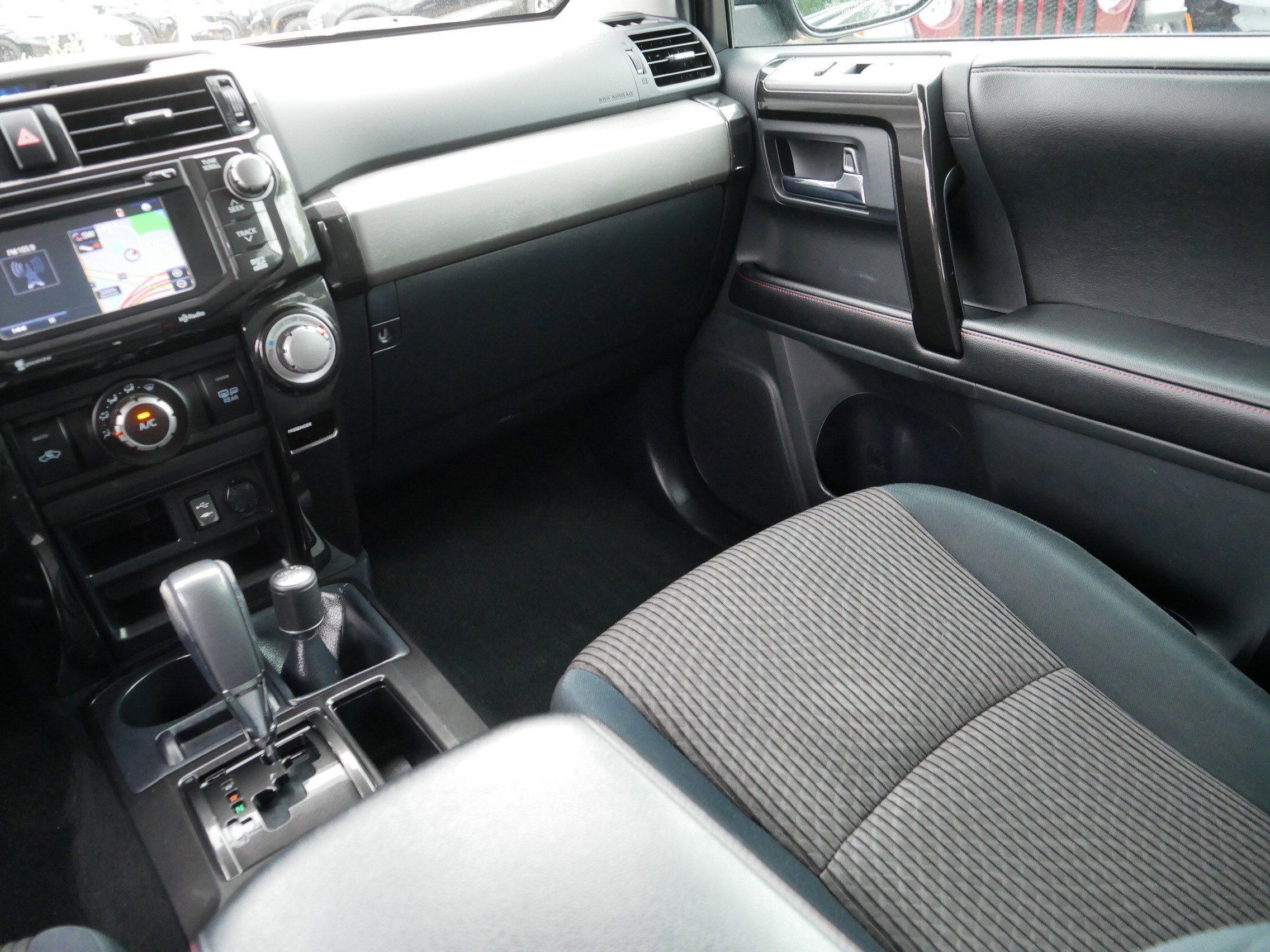 Used 2015 Toyota 4Runner Trail AWD/4WD image 11