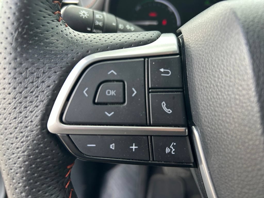 Used 2023 Toyota Sienna XSE w/ XSE Plus Package AWD/4WD image 13