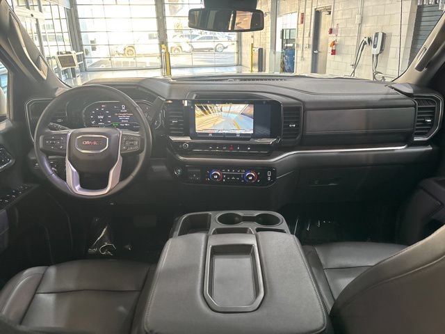 Used 2025 GMC Sierra 1500 SLT AWD/4WD image 34
