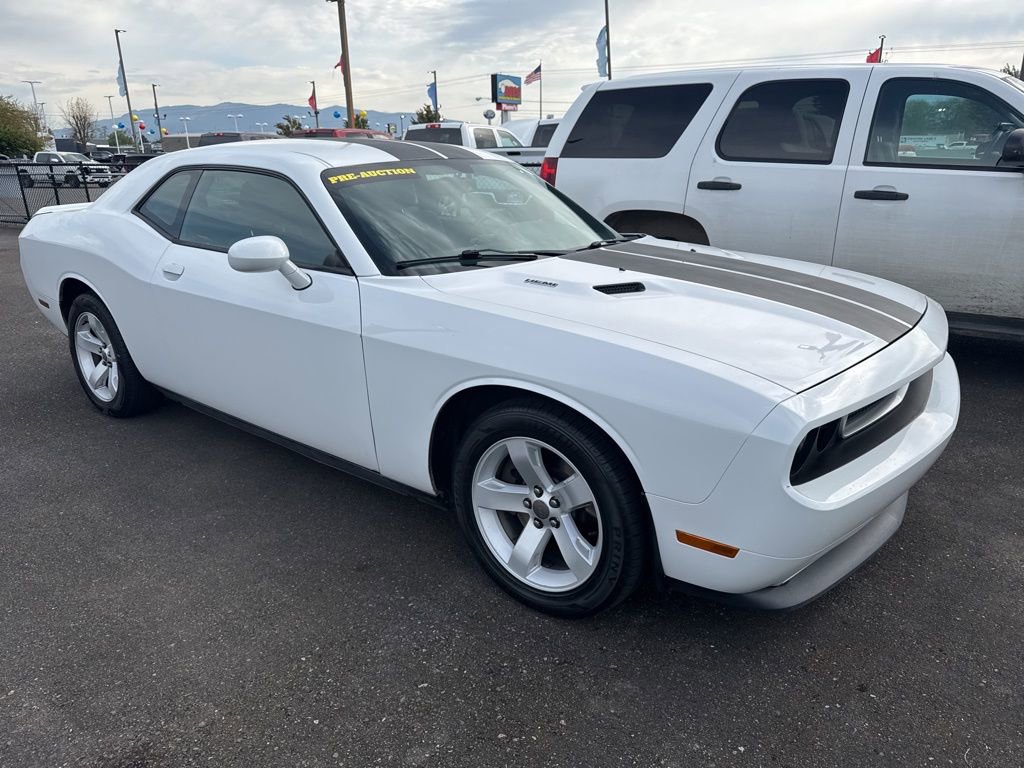 Used 2012 Dodge Challenger R/T image 7