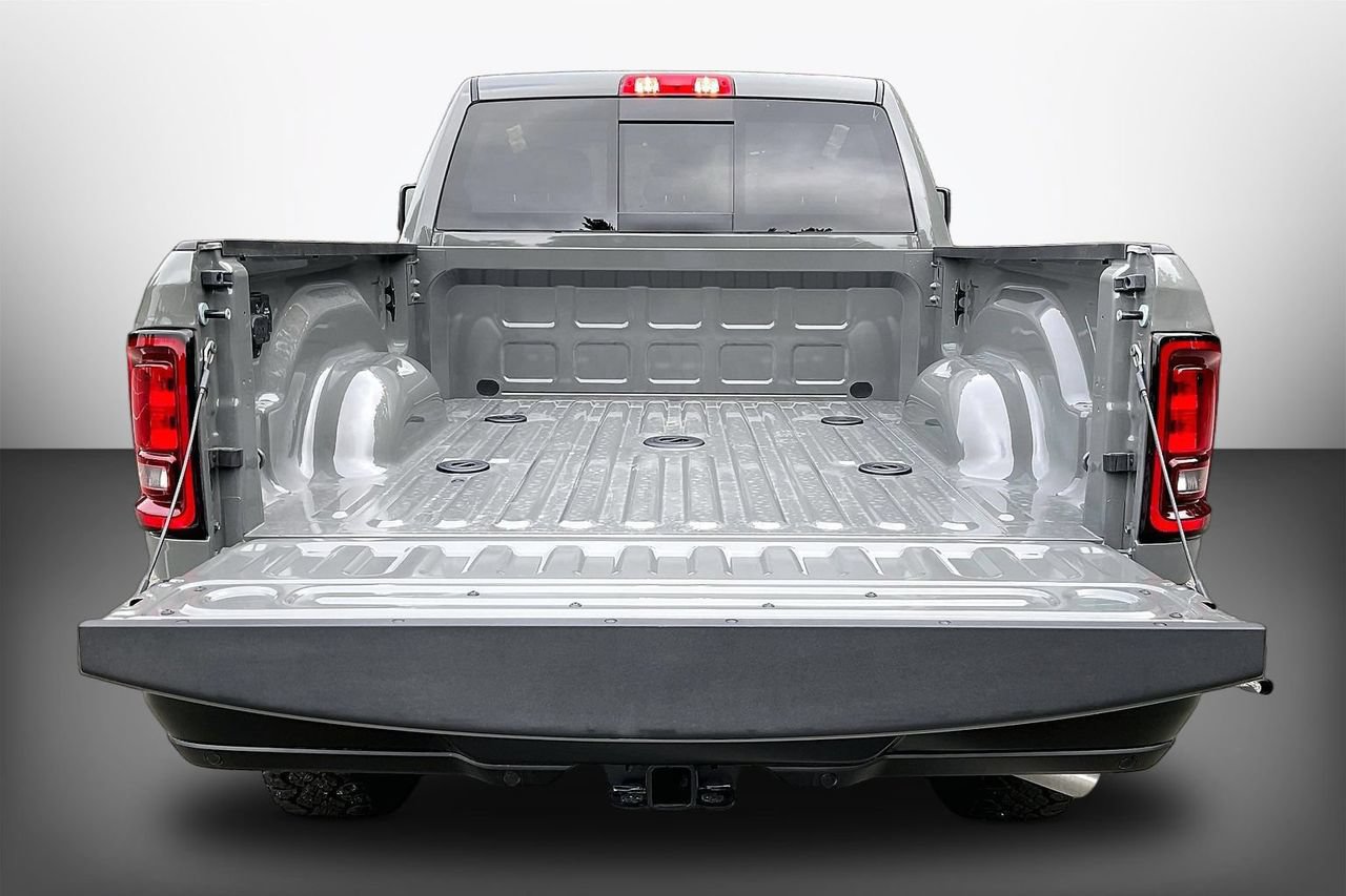 New 2026 RAM 2500 Warlock AWD/4WD image 24