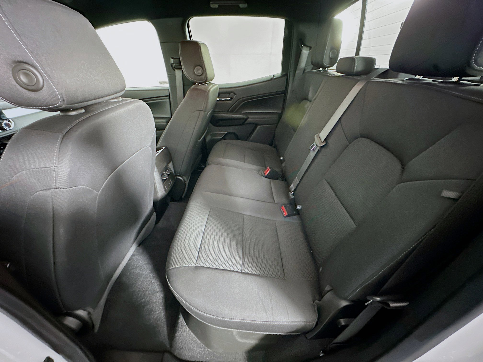 Used 2024 Chevrolet Colorado LT w/ LT Convenience Package image 27