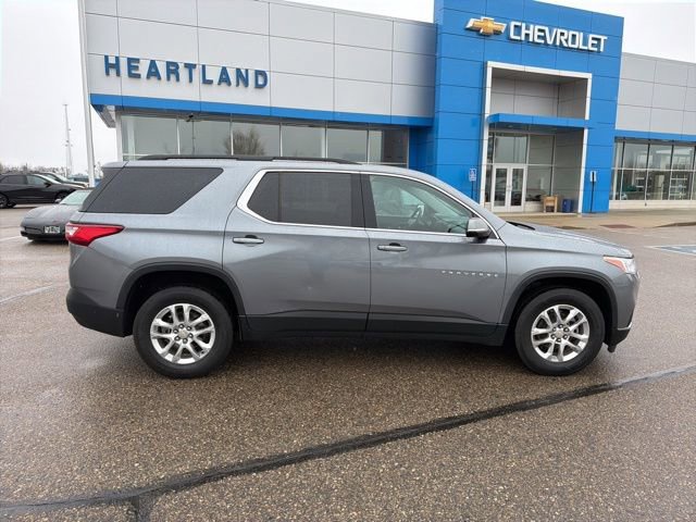 Used 2020 Chevrolet Traverse LT w/ Driver Confidence II Package AWD/4WD image 8