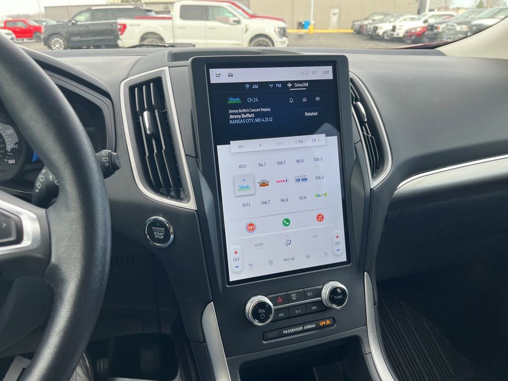 Used 2023 Ford Edge SEL w/ Sport Appearance Package image 17