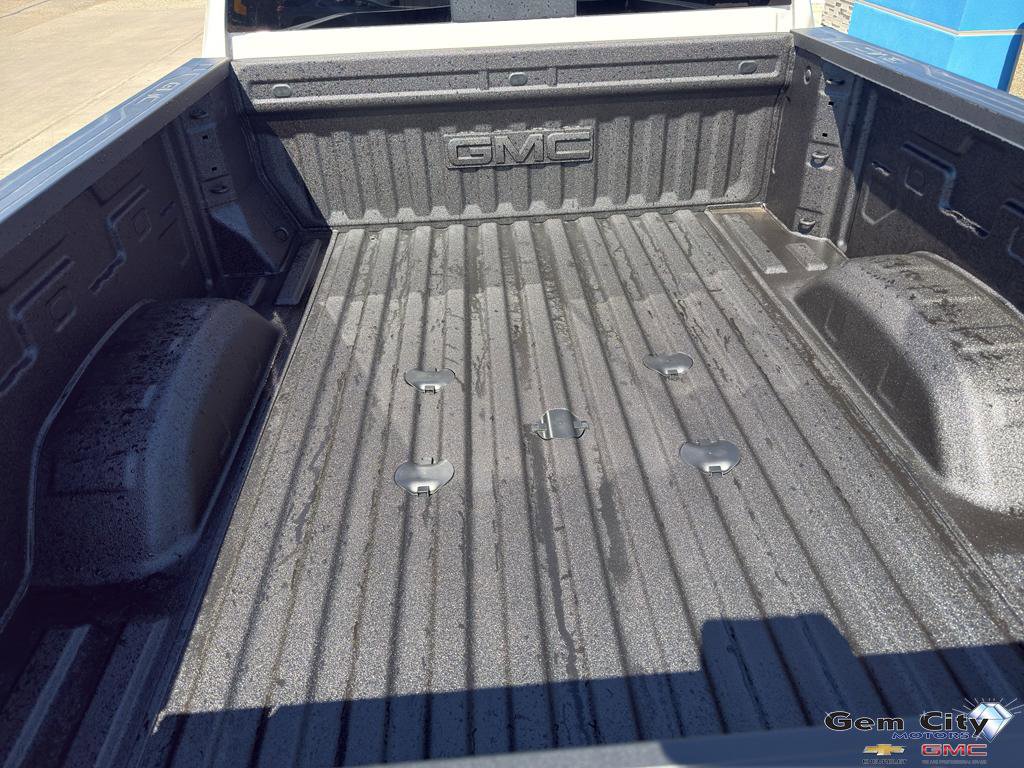 New 2026 GMC Sierra 2500 AT4X w/ AT4X AEV Edition AWD/4WD image 9