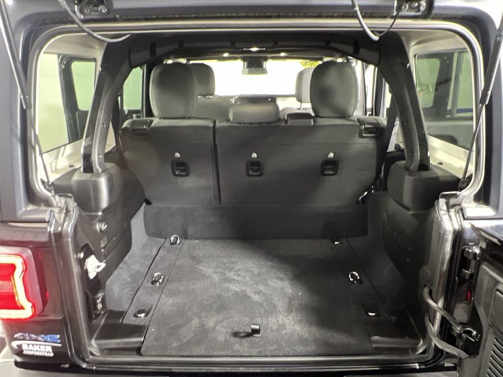 Used 2024 Jeep Wrangler Unlimited w/ Convenience Group image 25