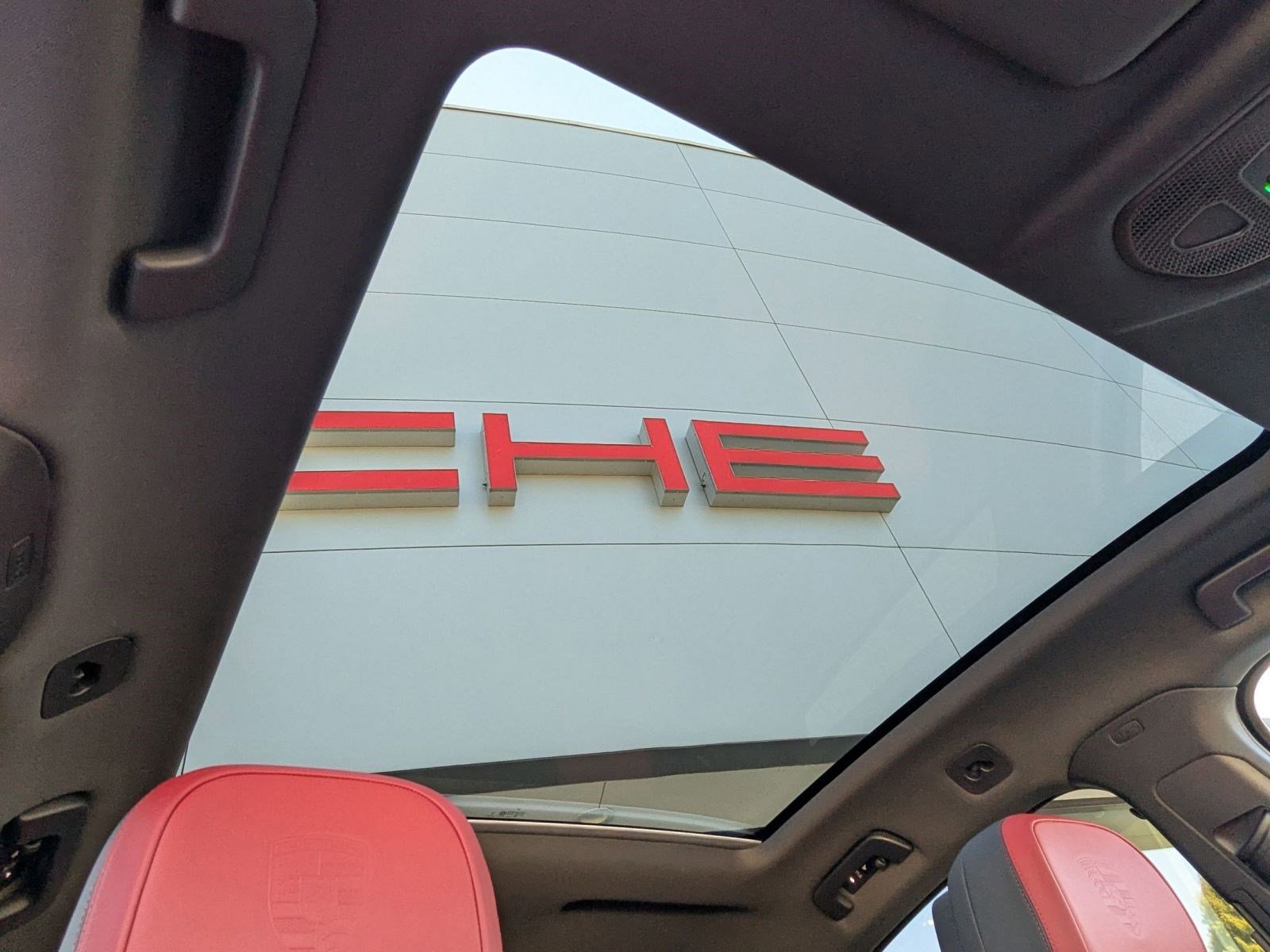 New 2026 Porsche Cayenne Coupe image 27