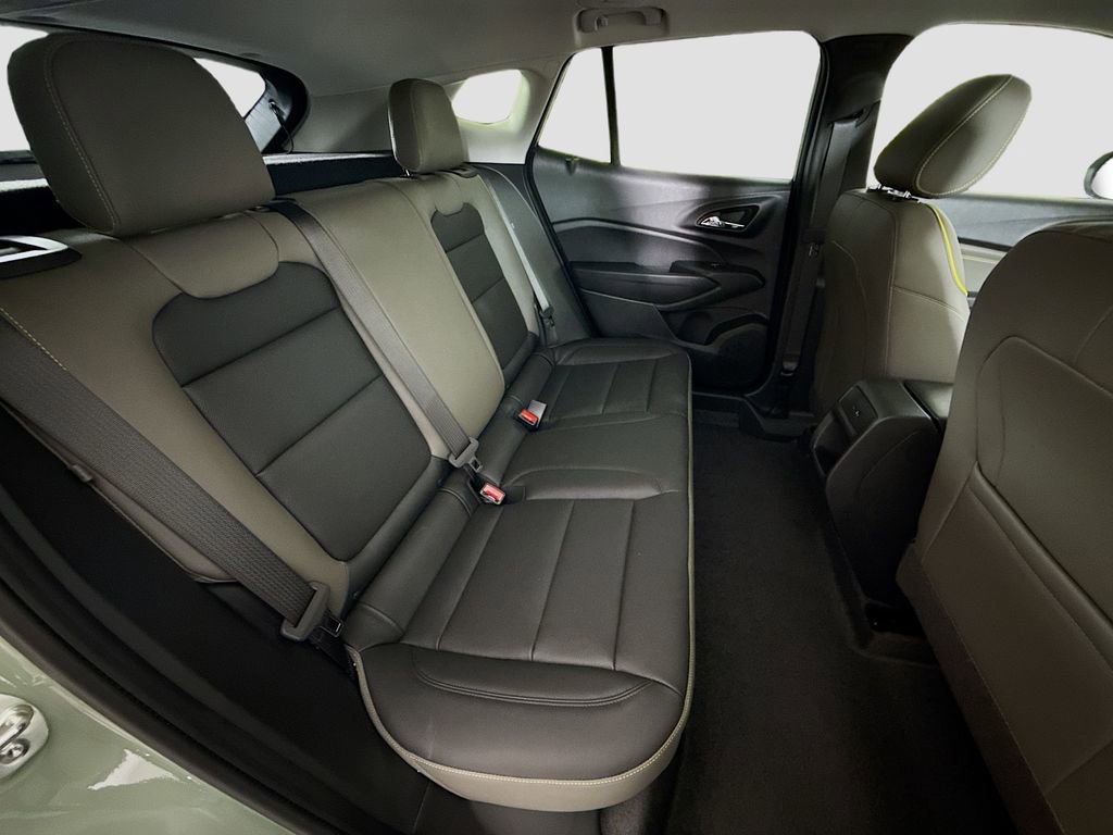 New 2026 Chevrolet Trax ACTIV w/ Sunroof Package image 25