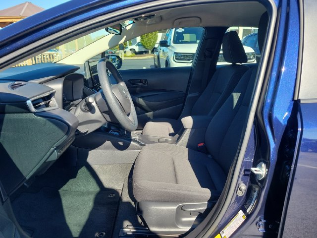 Used 2024 Toyota Corolla LE FWD image 13