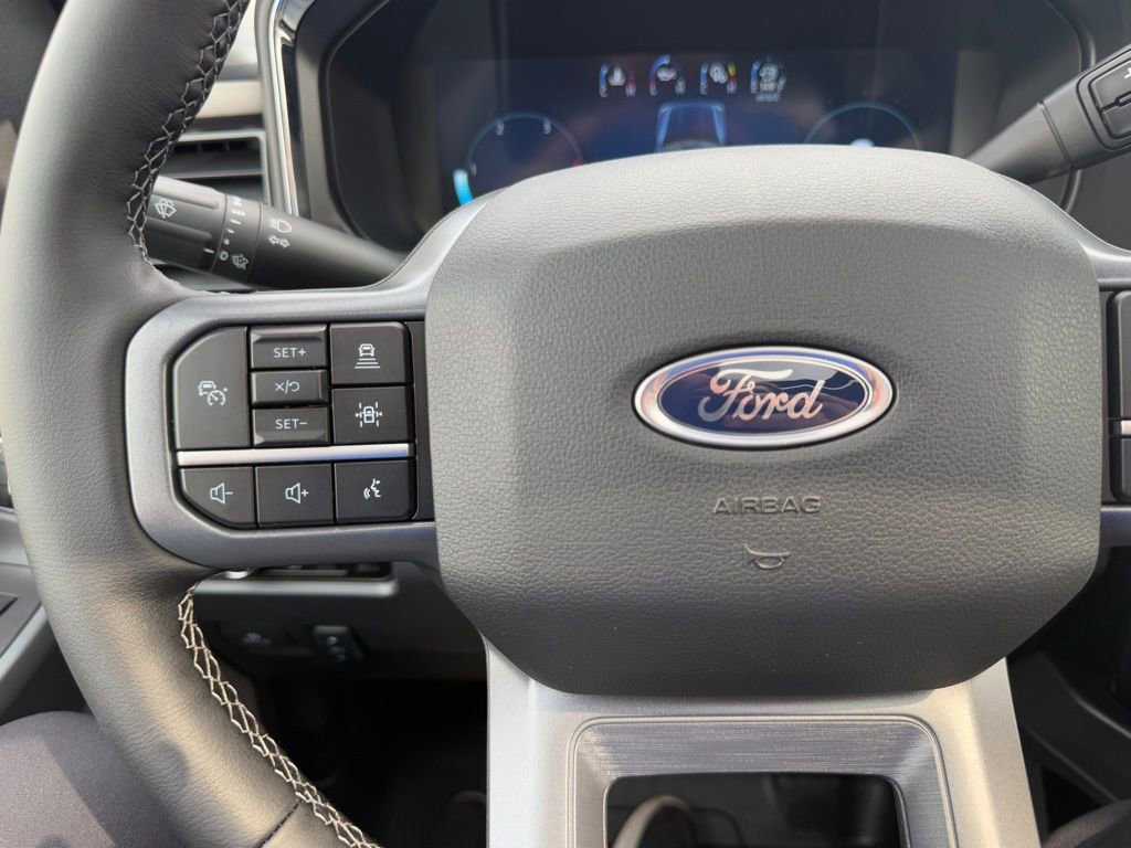 New 2026 Ford F250 Lariat image 27