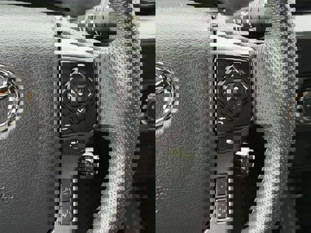 Used 2023 Toyota Tacoma TRD Off-Road image 16