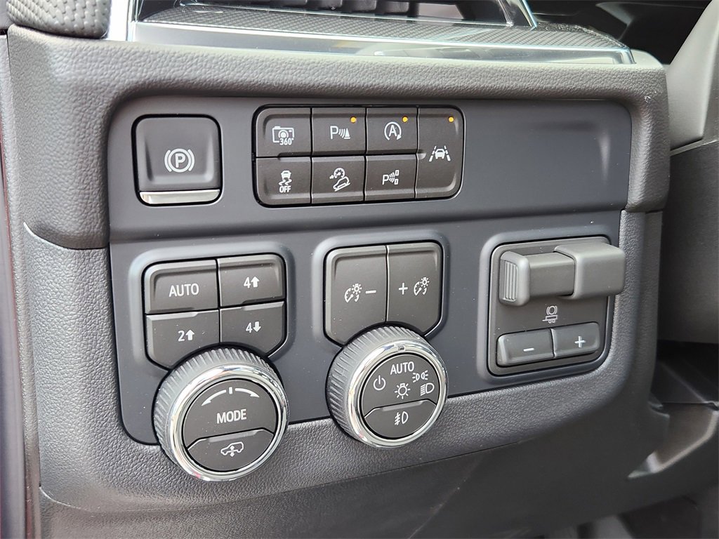 New 2026 Chevrolet Suburban RST w/ Advanced Technology Package image 19