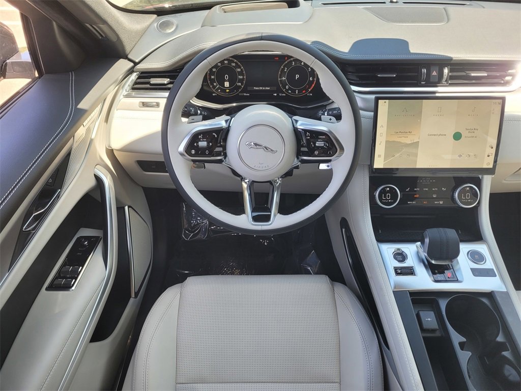 New 2026 Jaguar F-PACE R-Dynamic S image 8