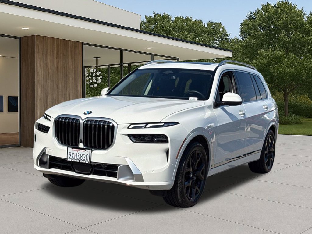 Used 2026 BMW X7 xDrive40i w/ Premium Package AWD/4WD image 2