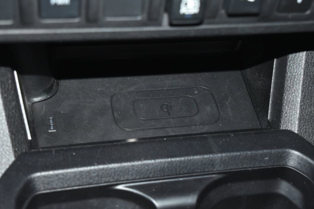 Used 2022 Toyota Tacoma TRD Sport image 14