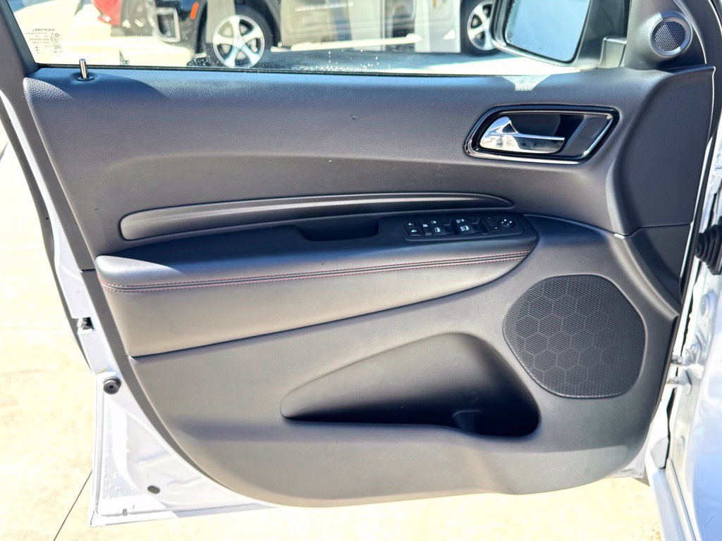 Used 2025 Dodge Durango GT RWD image 10