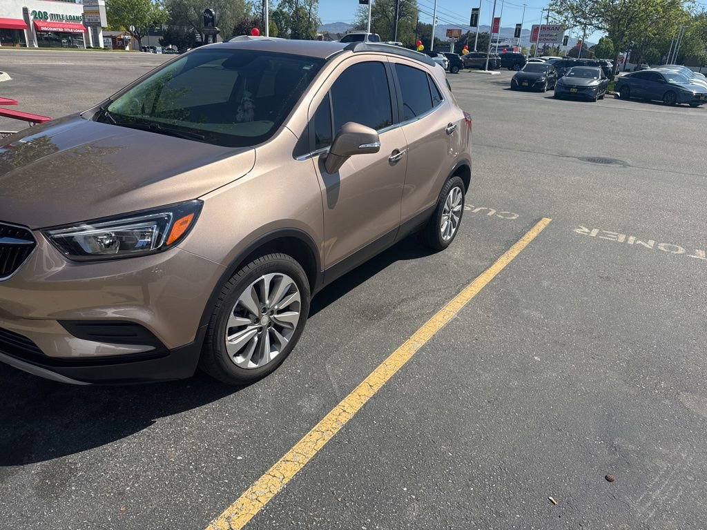 Used 2018 Buick Encore Preferred AWD/4WD image 1