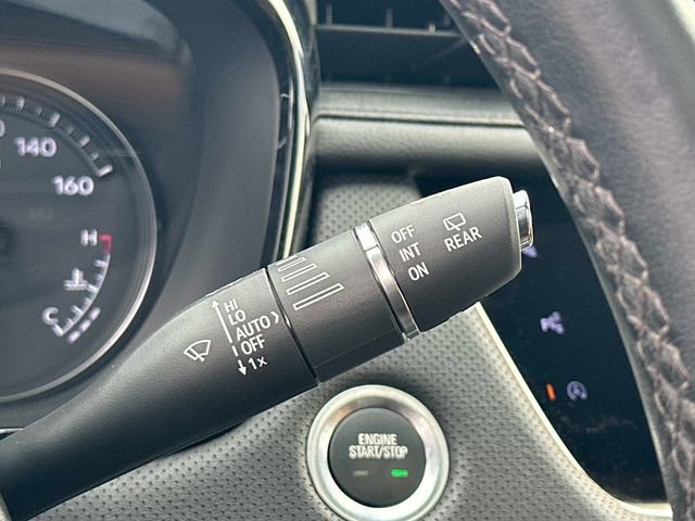 Used 2022 Cadillac XT5 Premium Luxury w/ Technology Package image 10