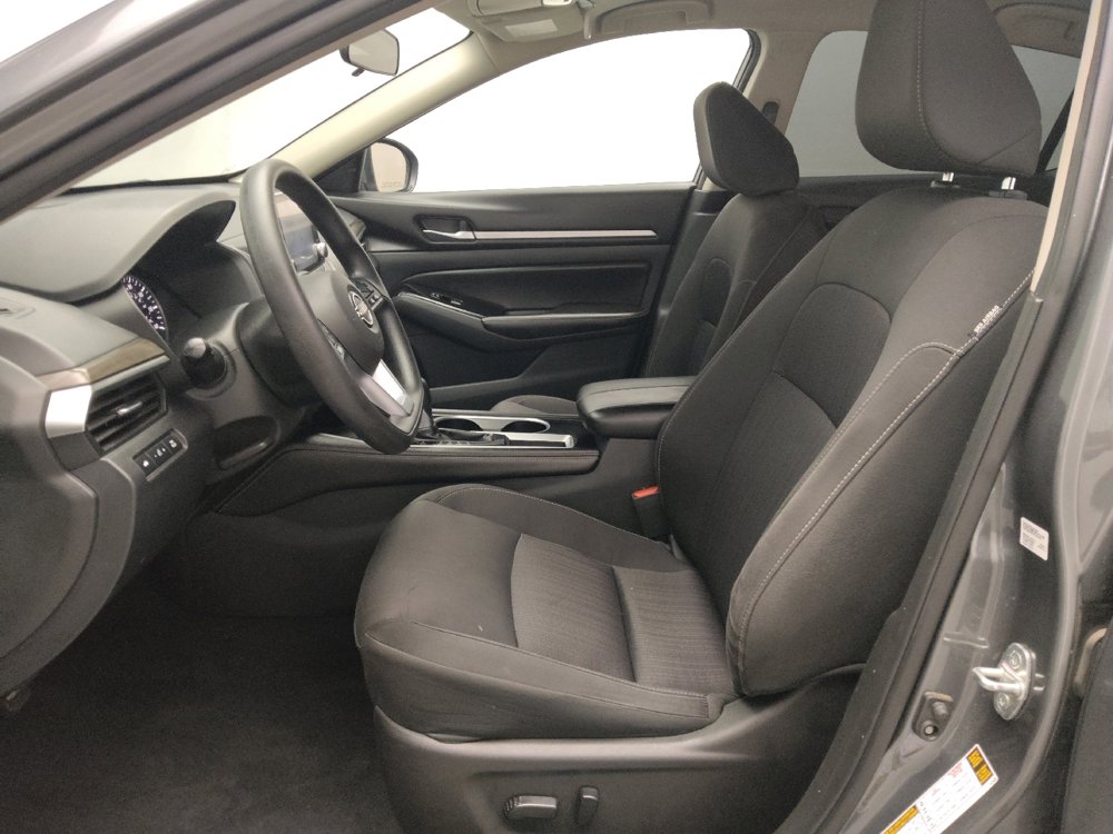 Used 2023 Nissan Altima 2.5 SV image 17