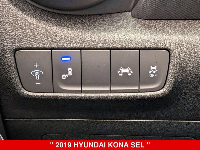 Used 2019 Hyundai Kona SEL AWD/4WD image 19