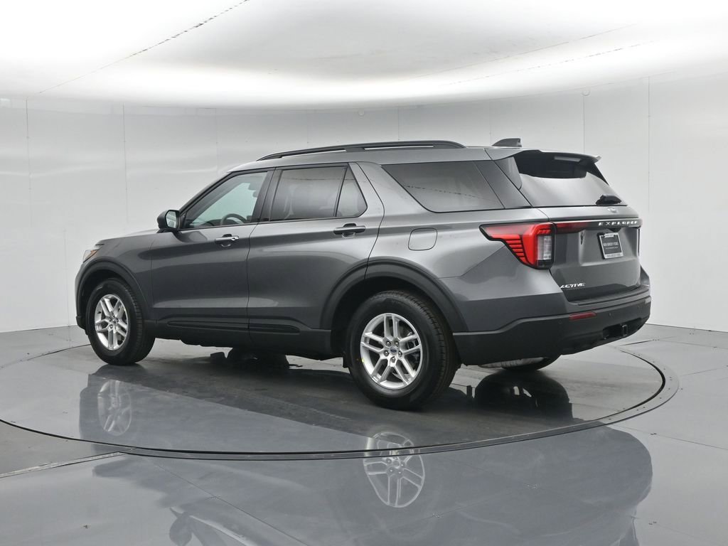 New 2026 Ford Explorer Active image 5