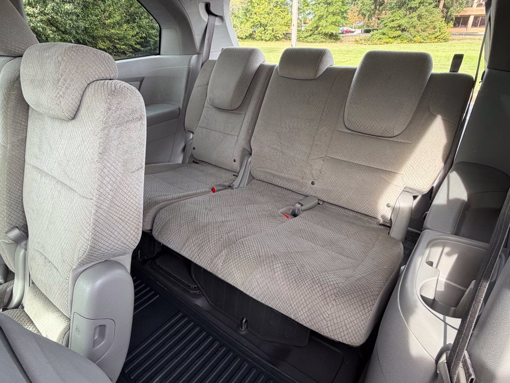 Used 2016 Honda Odyssey SE image 29