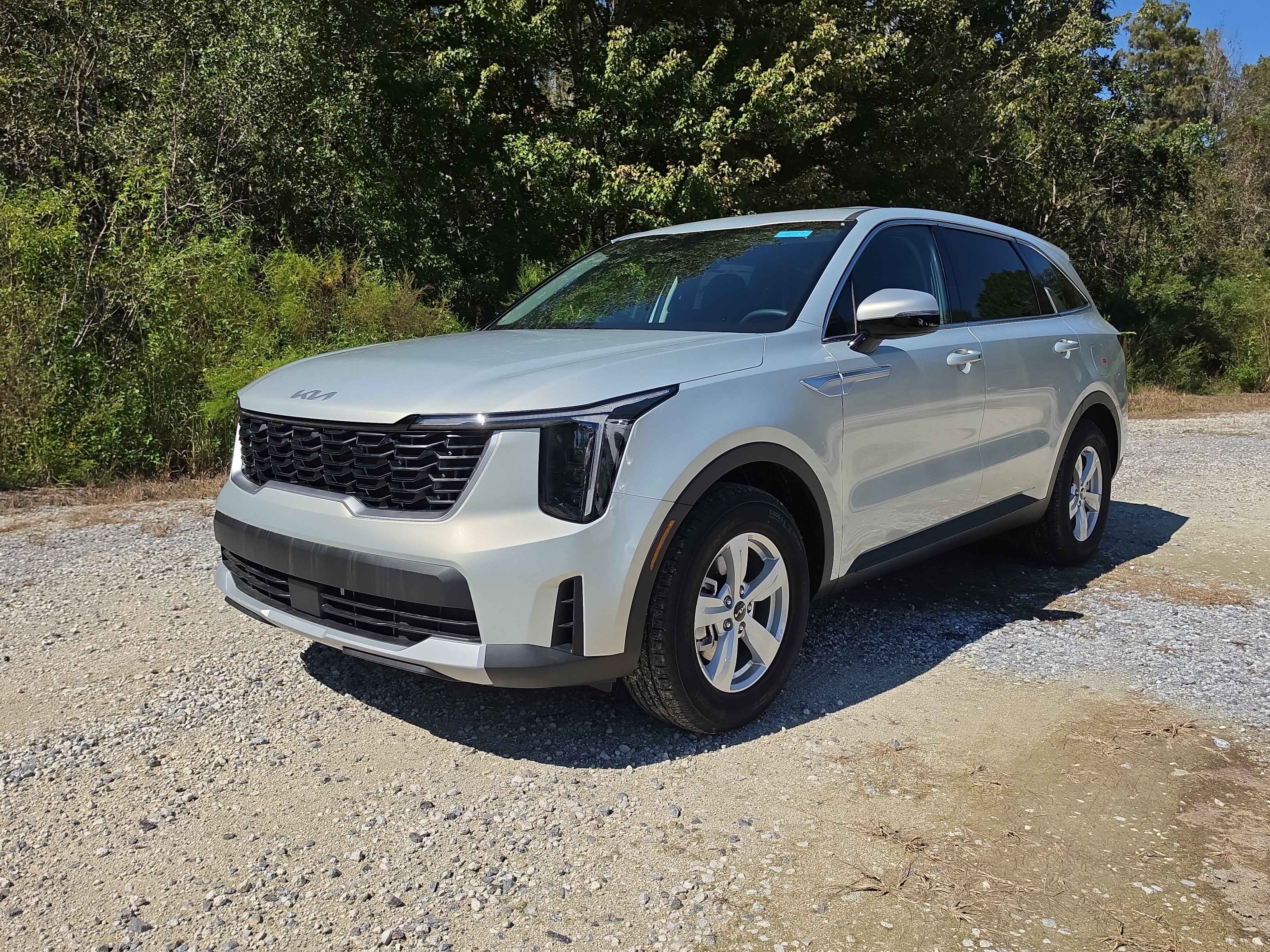 New 2026 Kia Sorento LX FWD image 4