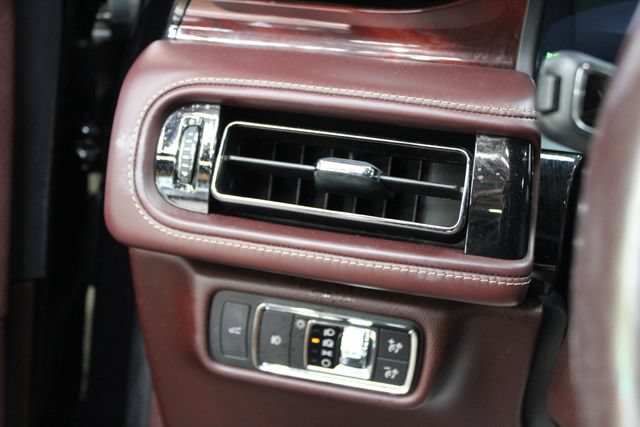 Used 2021 Lincoln Aviator Black Label w/ Dynamic Handling Package AWD/4WD image 16