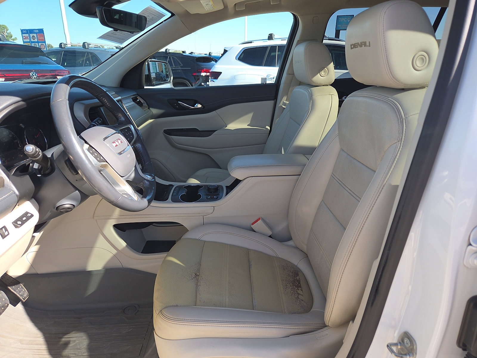 Used 2022 GMC Acadia Denali w/ Denali Ultimate Package image 14