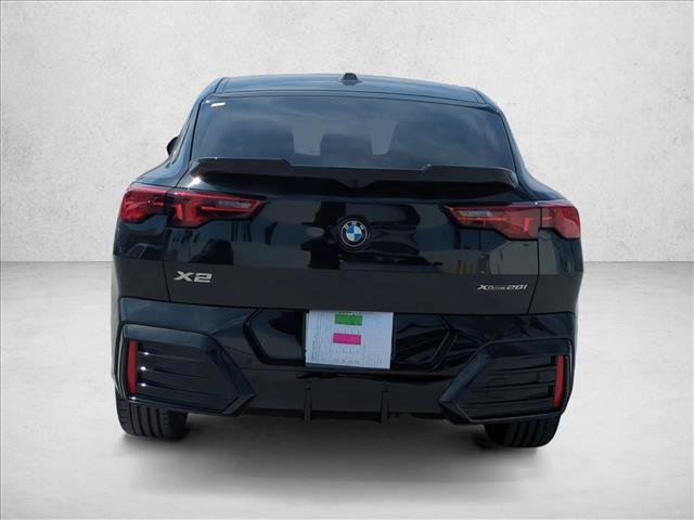 New 2026 BMW X2 xDrive28i w/ Technology Package AWD/4WD image 8