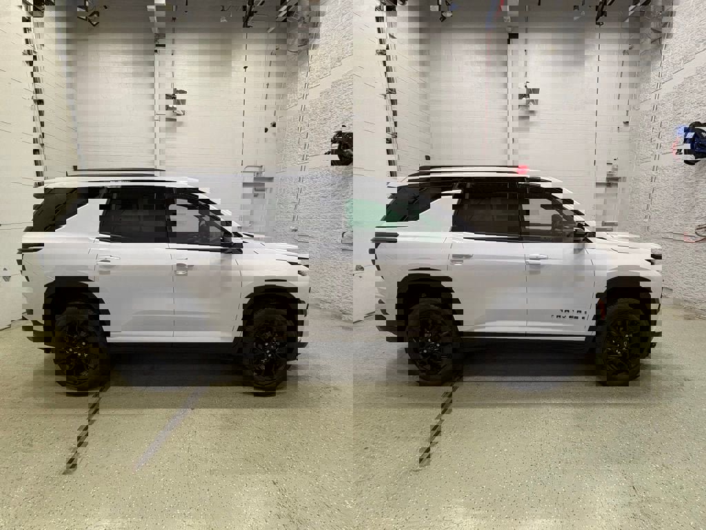 New 2026 Chevrolet Traverse LT AWD/4WD image 3