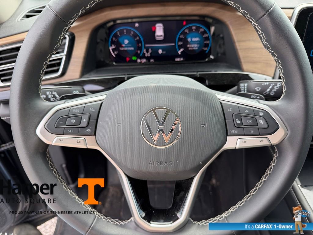Used 2024 Volkswagen Atlas SE w/ Panoramic Sunroof Package AWD/4WD image 15