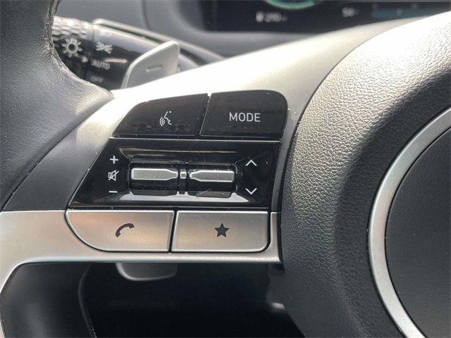 Used 2022 Hyundai Tucson Limited image 16