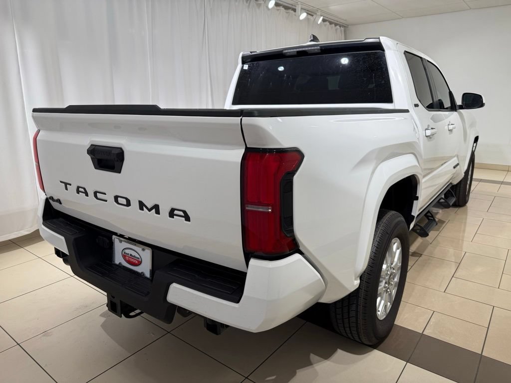 New 2026 Toyota Tacoma SR5 AWD/4WD image 5